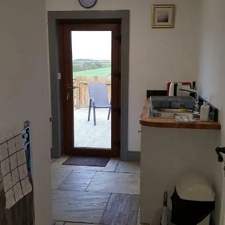 Castleshannon Country House * Causeway